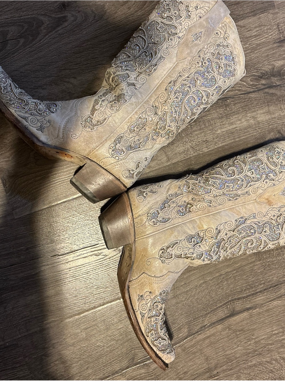 Embellished Cream Western Cowboy Boots - Women's